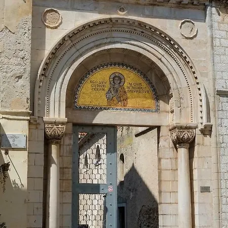 Apartment Arbel *
