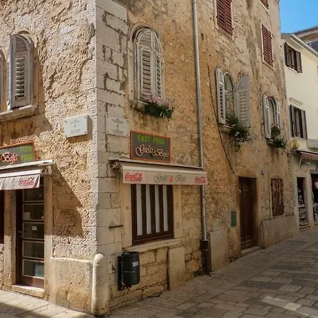Arbel Porec
