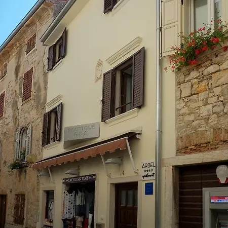 Arbel Apartmán *